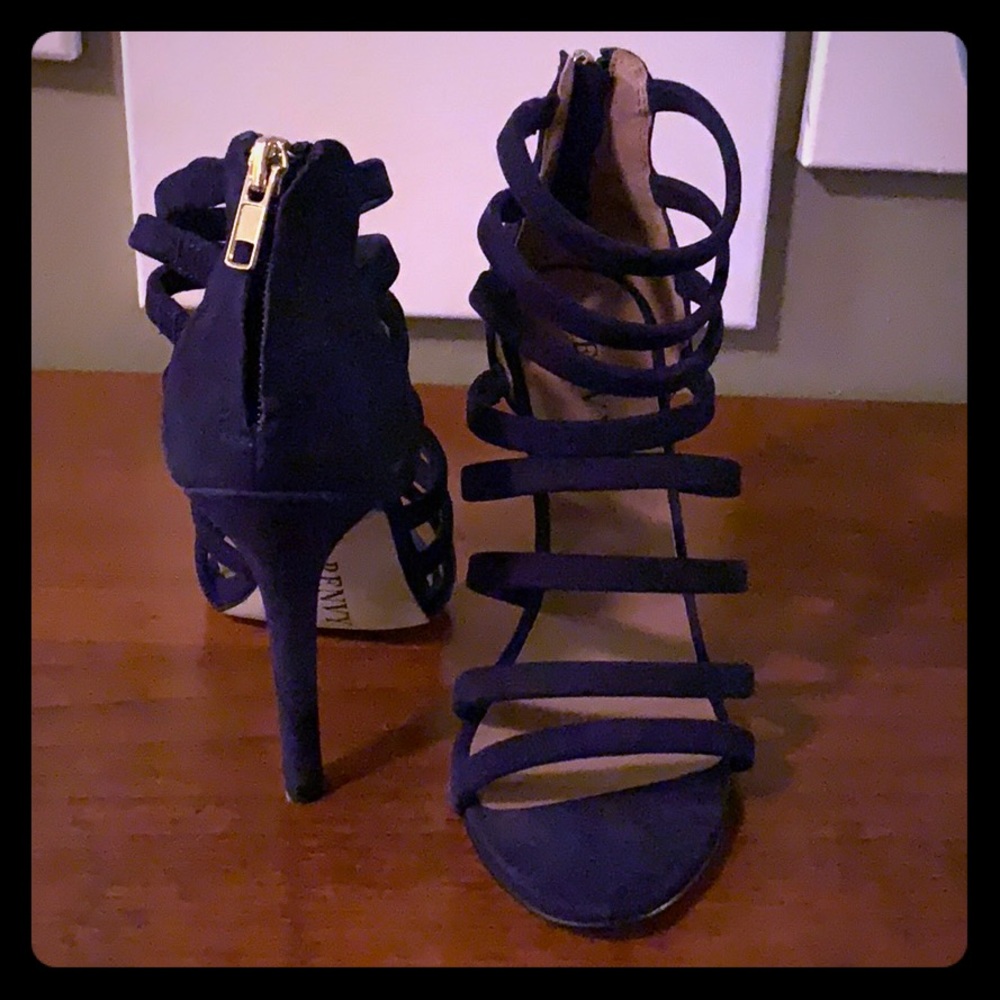 Renvy “Perry” strappy heel
